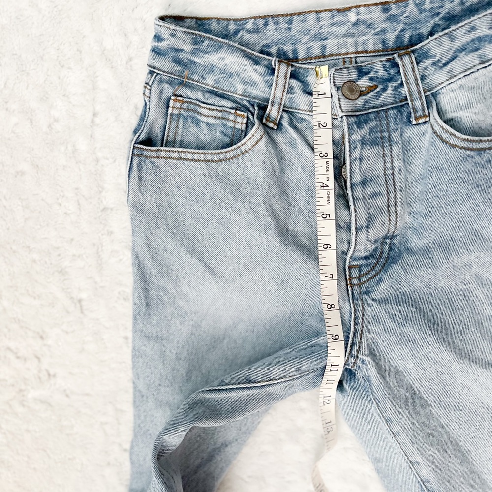 J GALT Brandy Melville High Rise Frayed Hem Straight Leg Jeans - Picture 7 of 9